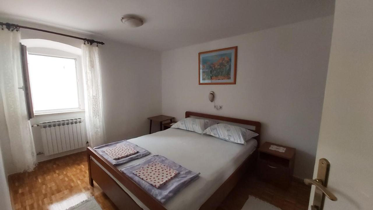 Apartment Uskok Senj  Buitenkant foto